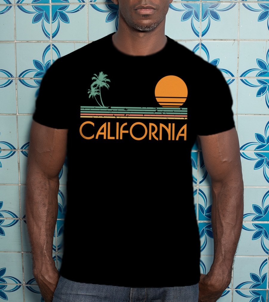California Retro Sunset Palm Beach Vintage T-Shirt