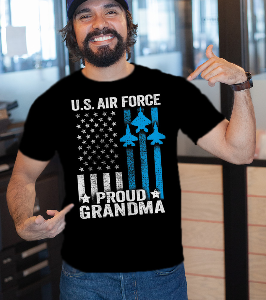 U.S. Air Force Proud Grandma Stars And Jets USAF T-Shirt