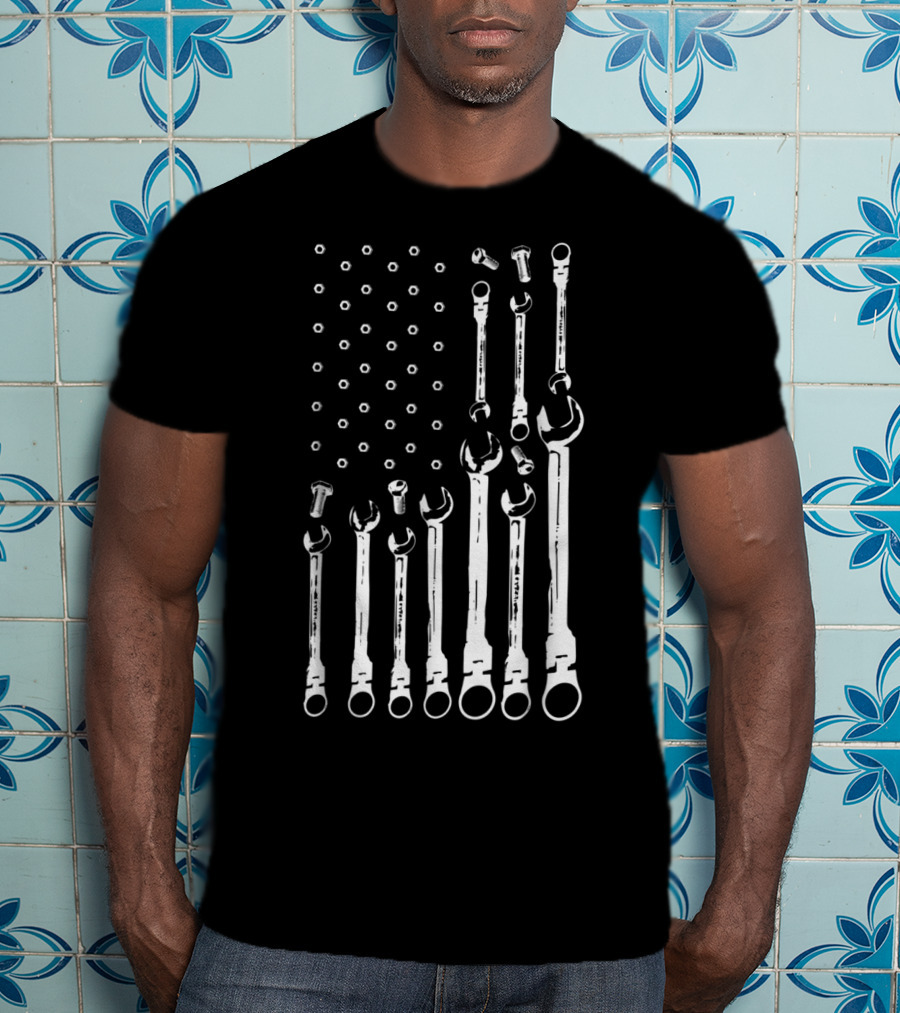 Mechanic Tools American Flag Patriotic USA T-Shirt