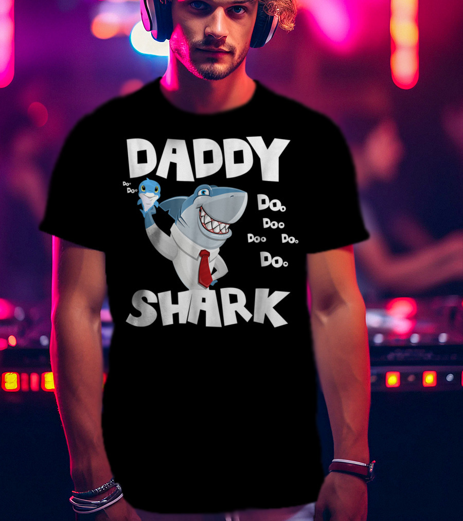 Daddy Shark Doo Doo Doo Mens Awesome T-Shirt