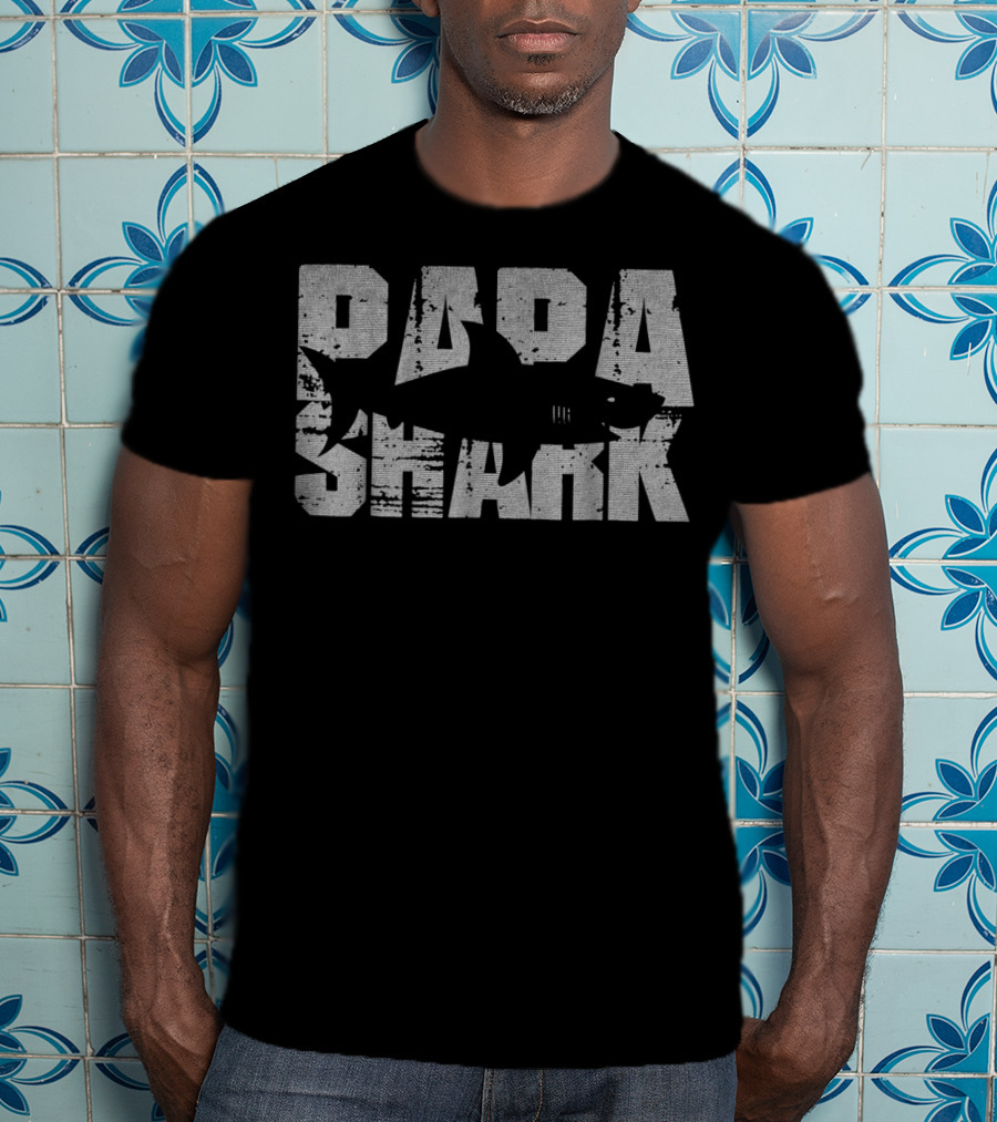 Papa Shark Mens Funny Shark T-Shirt