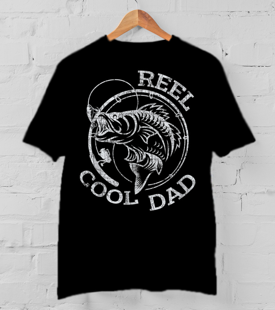 Reel Cool Dad Fisherman Daddy Fishing Fan T-Shirt