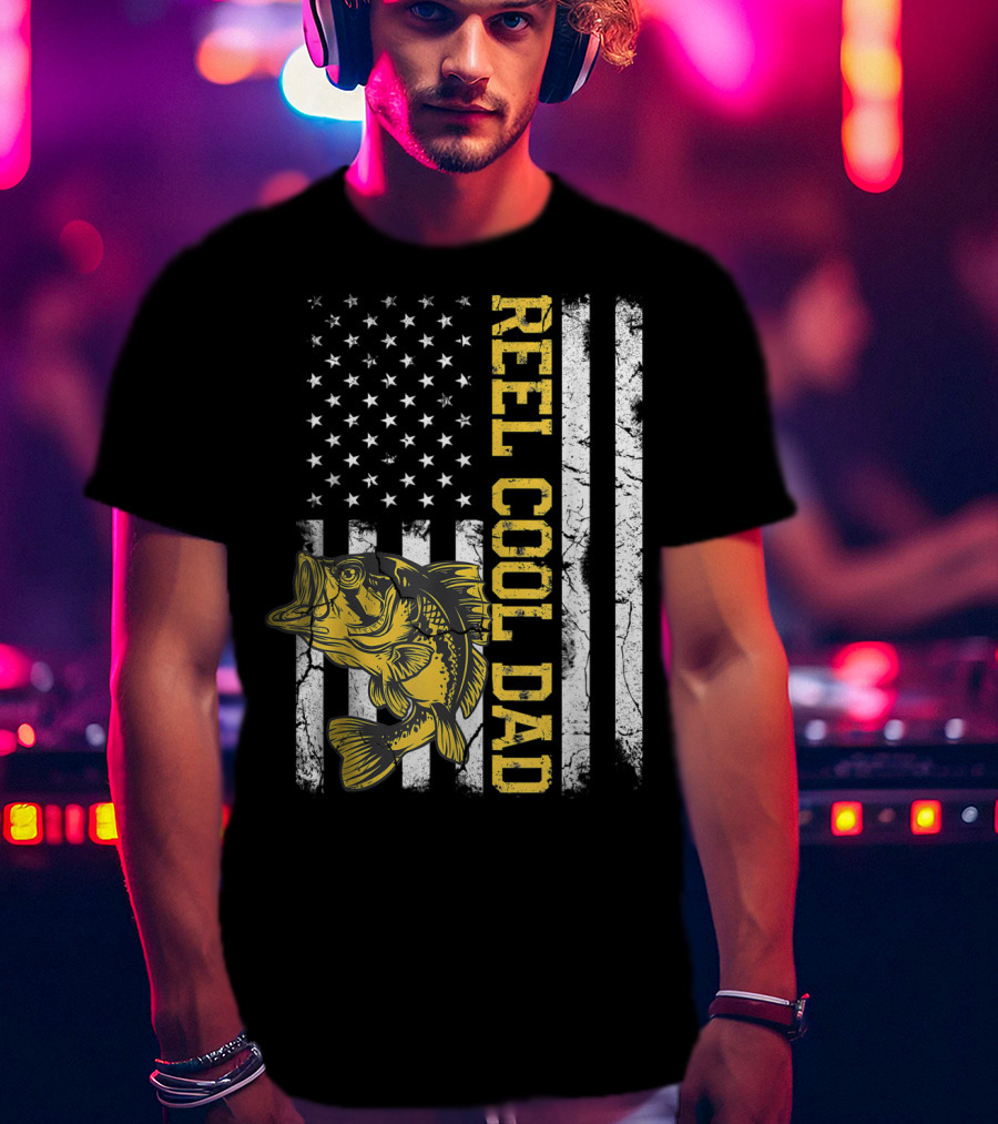 REEL COOL DAD American Flag Fishing T-Shirt