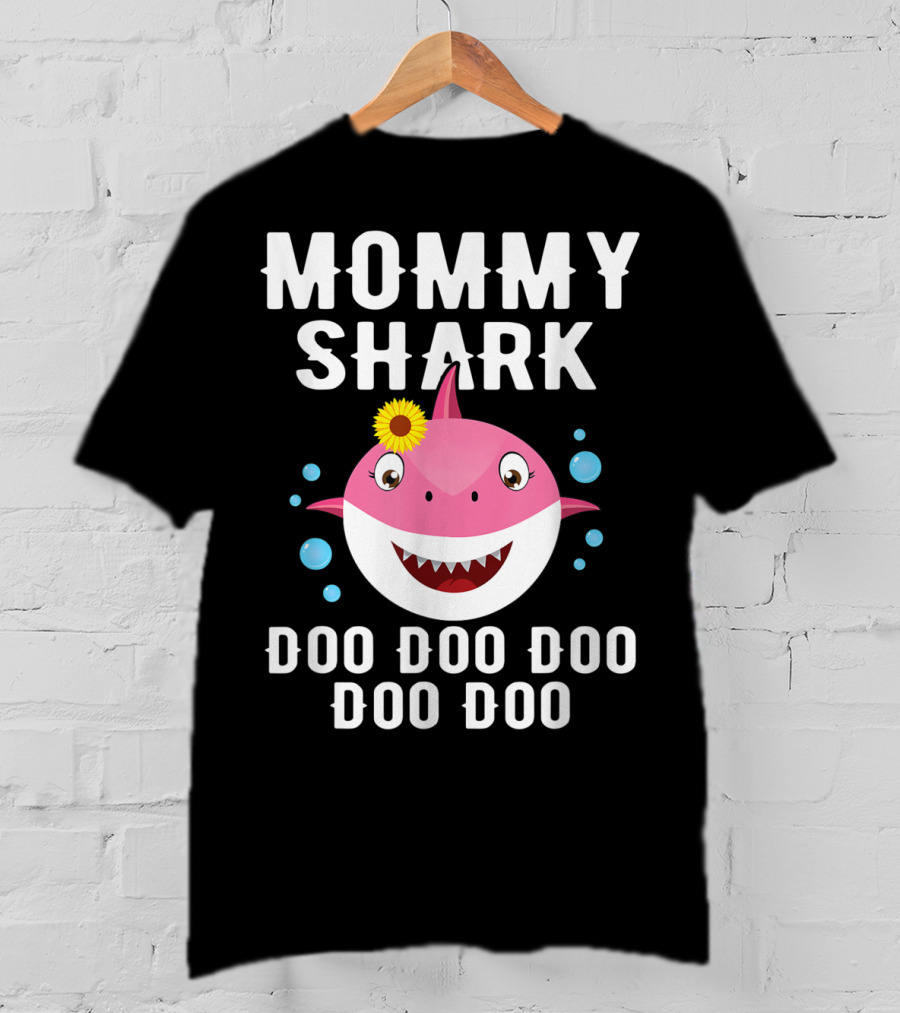 Mommy Shark Doo Doo Doo Doo Funny Kids Video Baby T-Shirt