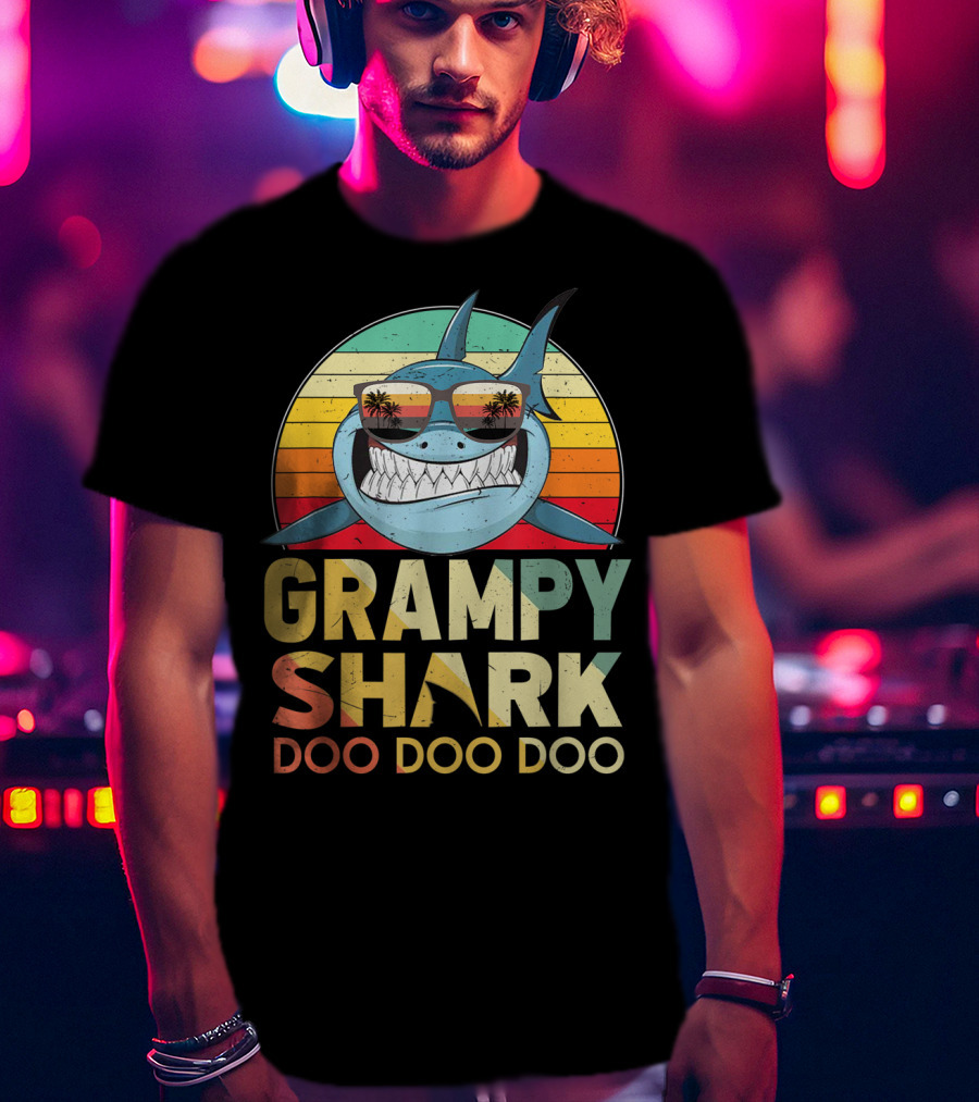 Grampy Shark Doo Doo Doo Retro Vintage T-Shirt