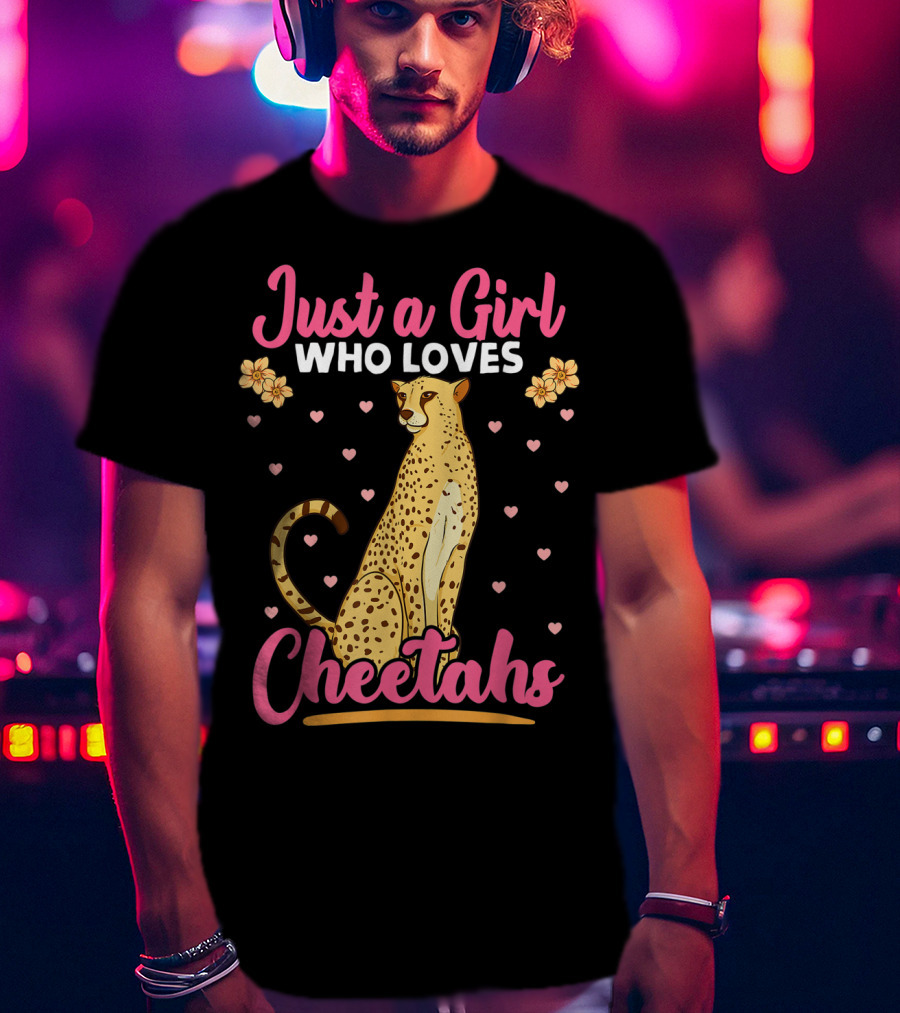 Just A Girl Who Loves Cheetahs With Hearts And Flowers T-Shirt