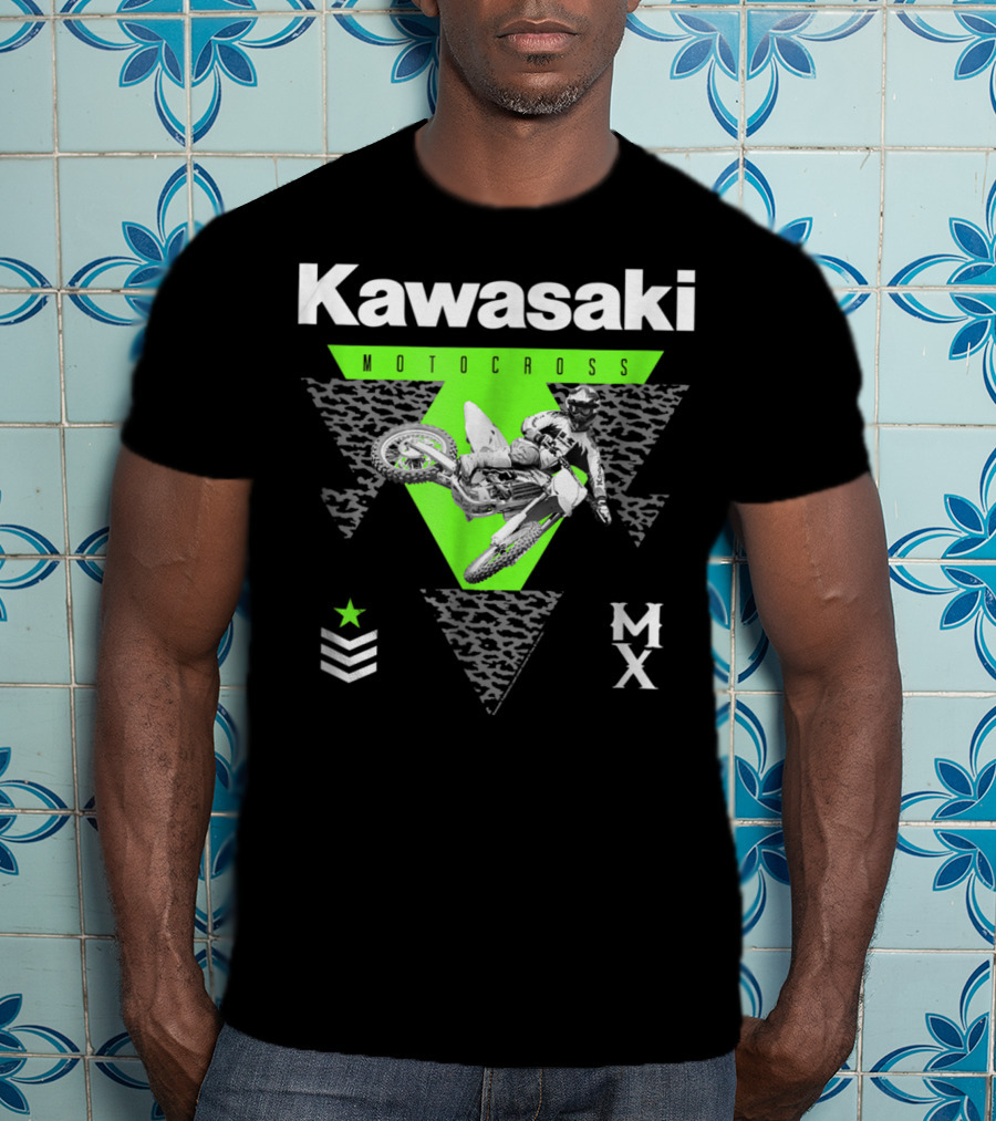 Kawasaki Motocross Classic Look 27272 MX Rider With Green Triangle And Chevron Star T-Shirt