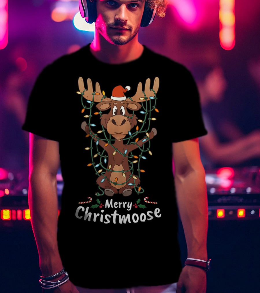 Merry Christmoose Christmas Moose Xmas Tree Lights Santa Hat T-Shirt