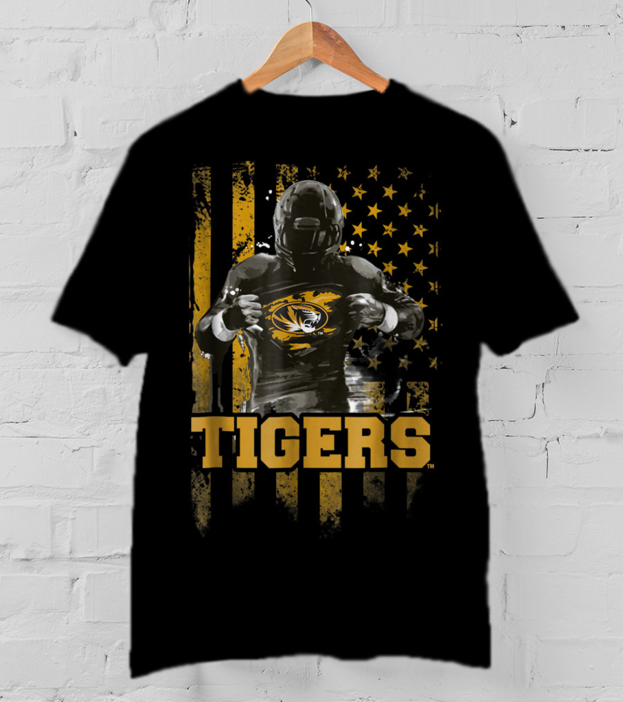 Tigers Football Mizzou Flag And Player Stars T-Shirt