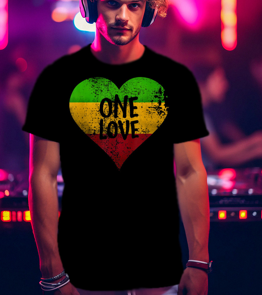 One Love Heart Rastafari Colors Jamaica T-Shirt