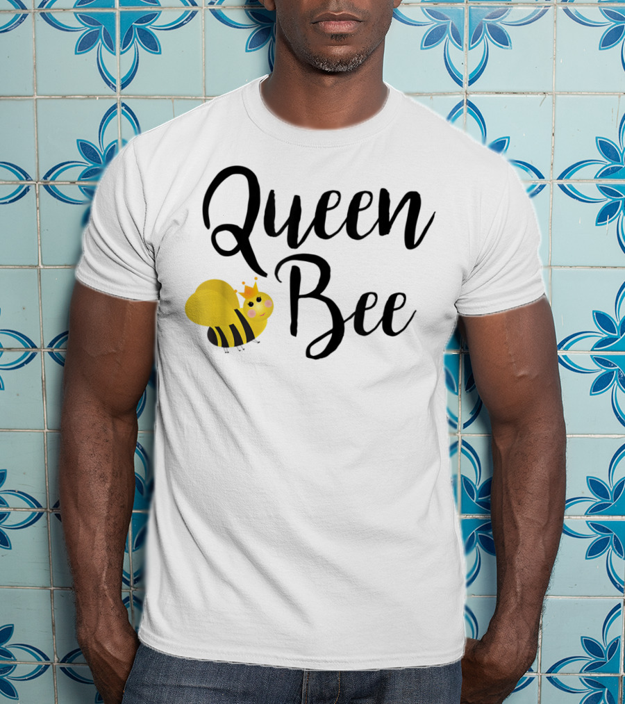 Queen Bee Cute Beekeeping Fun Beehive T-Shirt