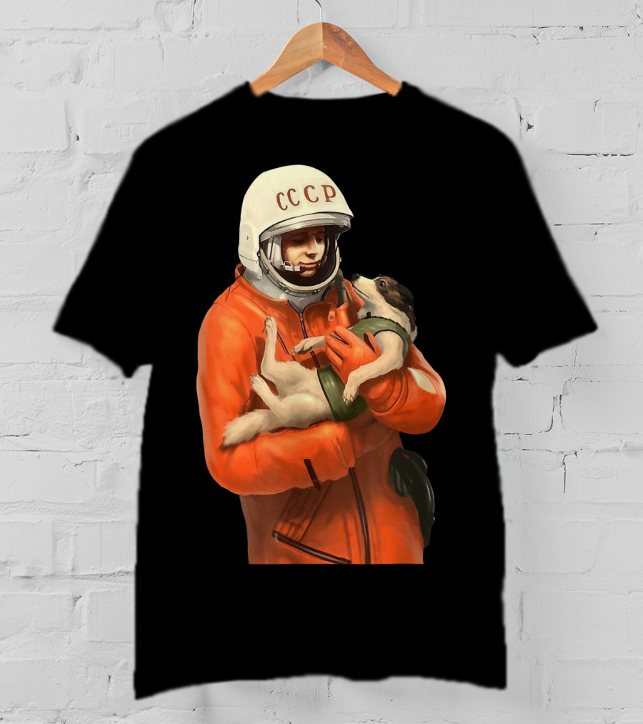 Soviet Space Gagarin USSR CCCP Cosmonaut With Dog In Orange Suit T-Shirt