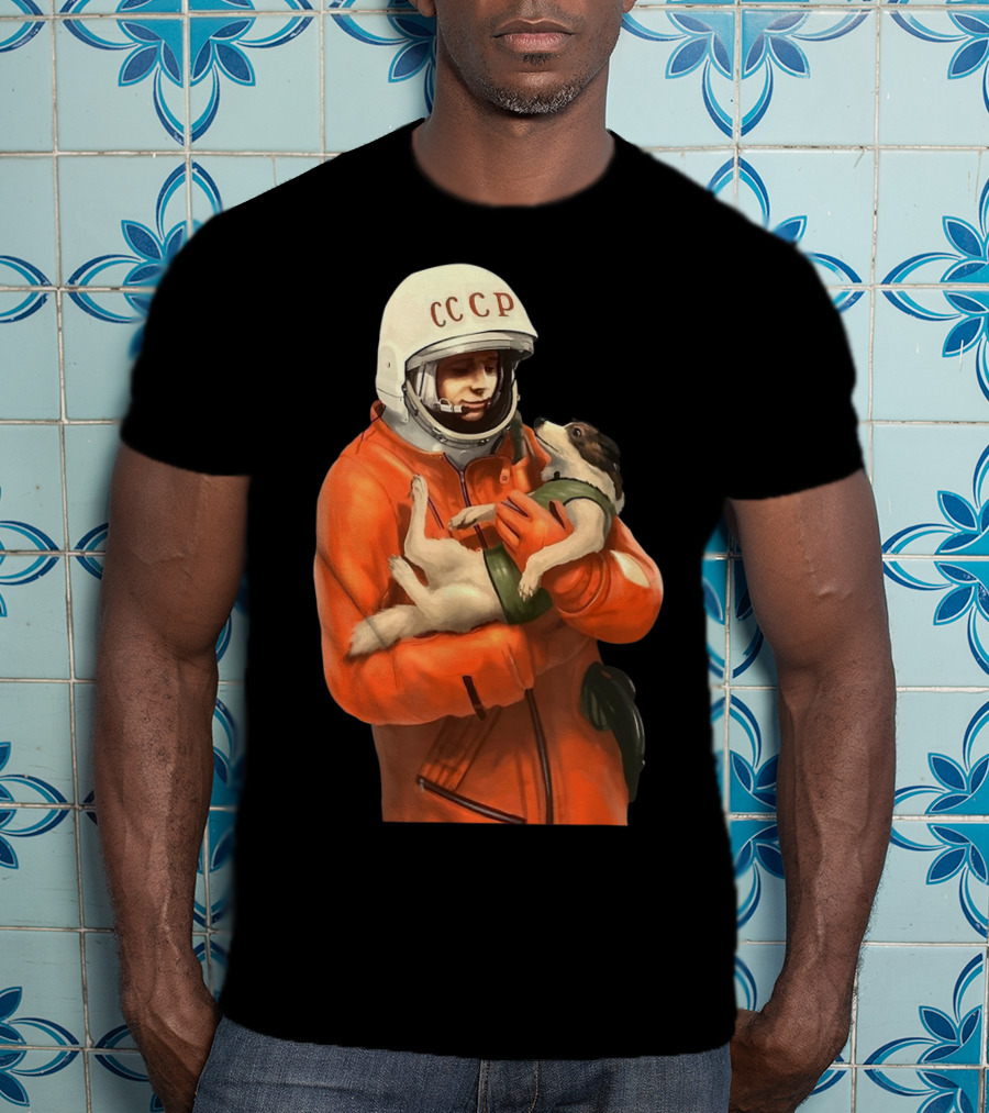 Soviet Space Gagarin USSR CCCP Cosmonaut With Dog In Orange Suit T-Shirt