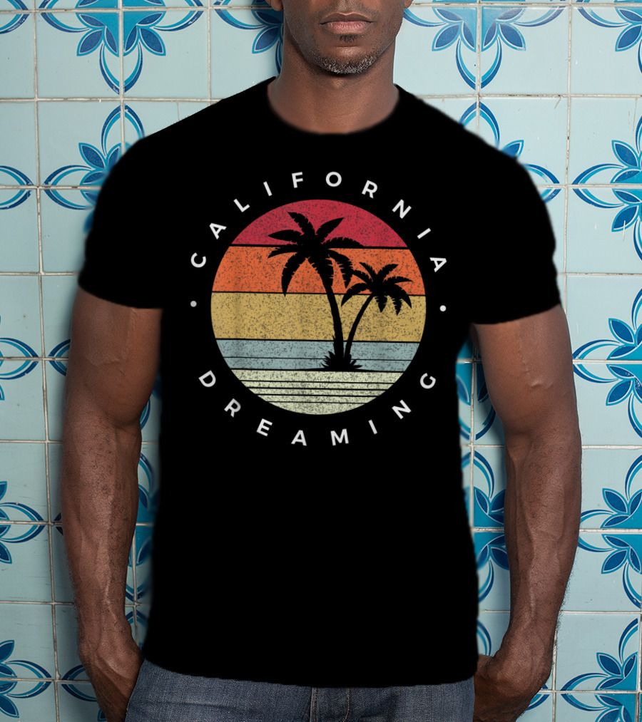 California Dreaming Retro Palm Trees Fun Family Vacation T-Shirt