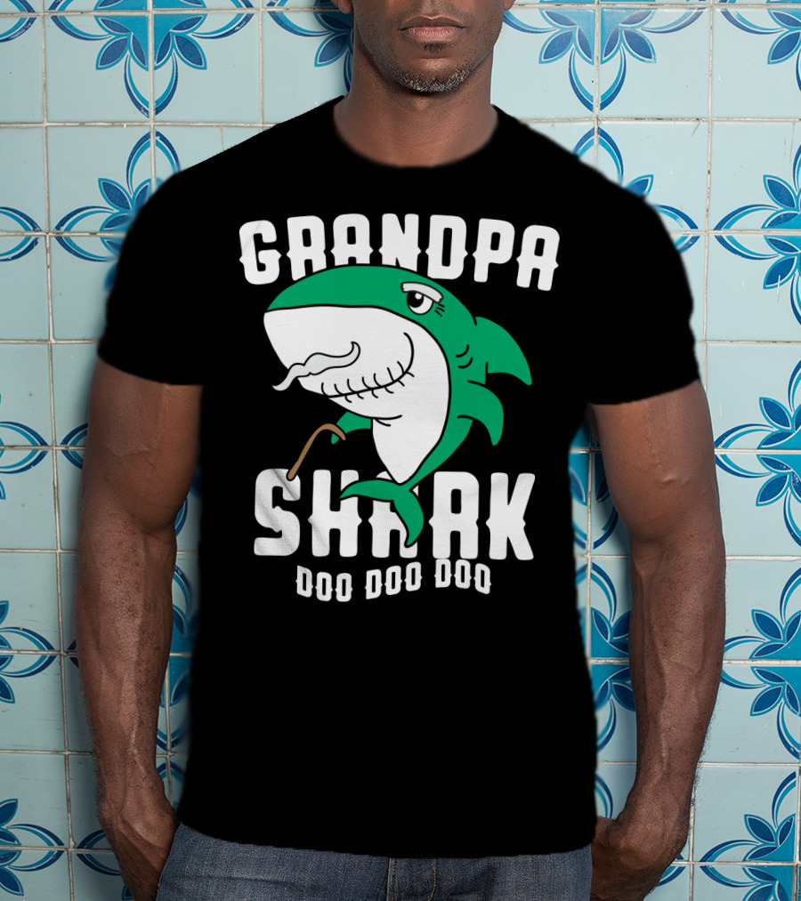 Grandpa Shark Doo Doo Doo Halloween Chr Dad Grandfather T-Shirt