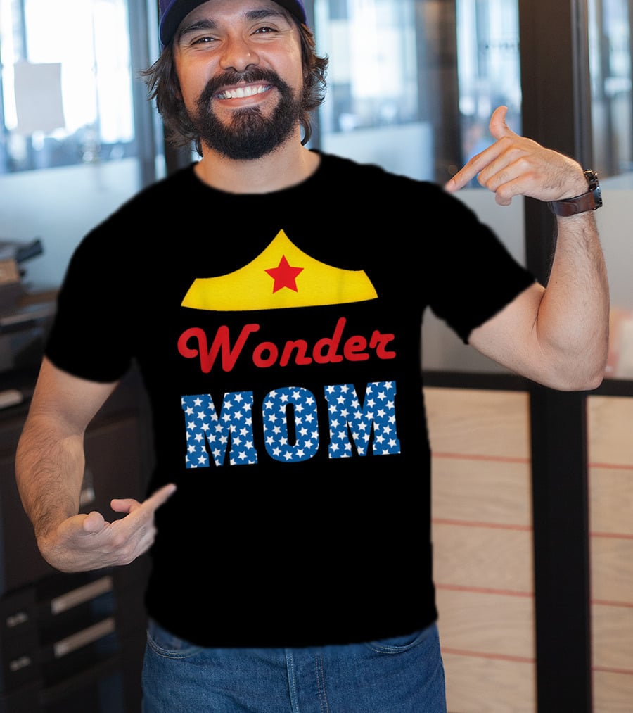 I Love My Wonder Mom Superhero Star Crown T-Shirt