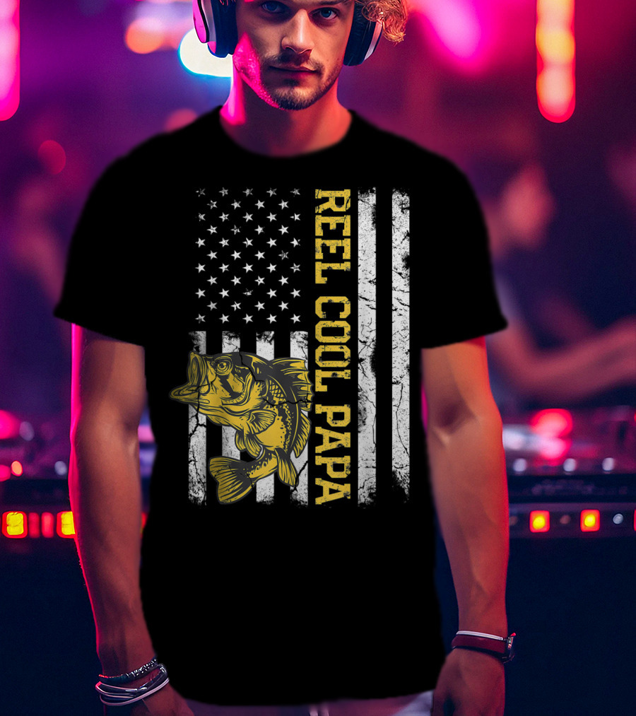 Father's Day Fishing Reel Cool Papa American Flag Bass T-Shirt