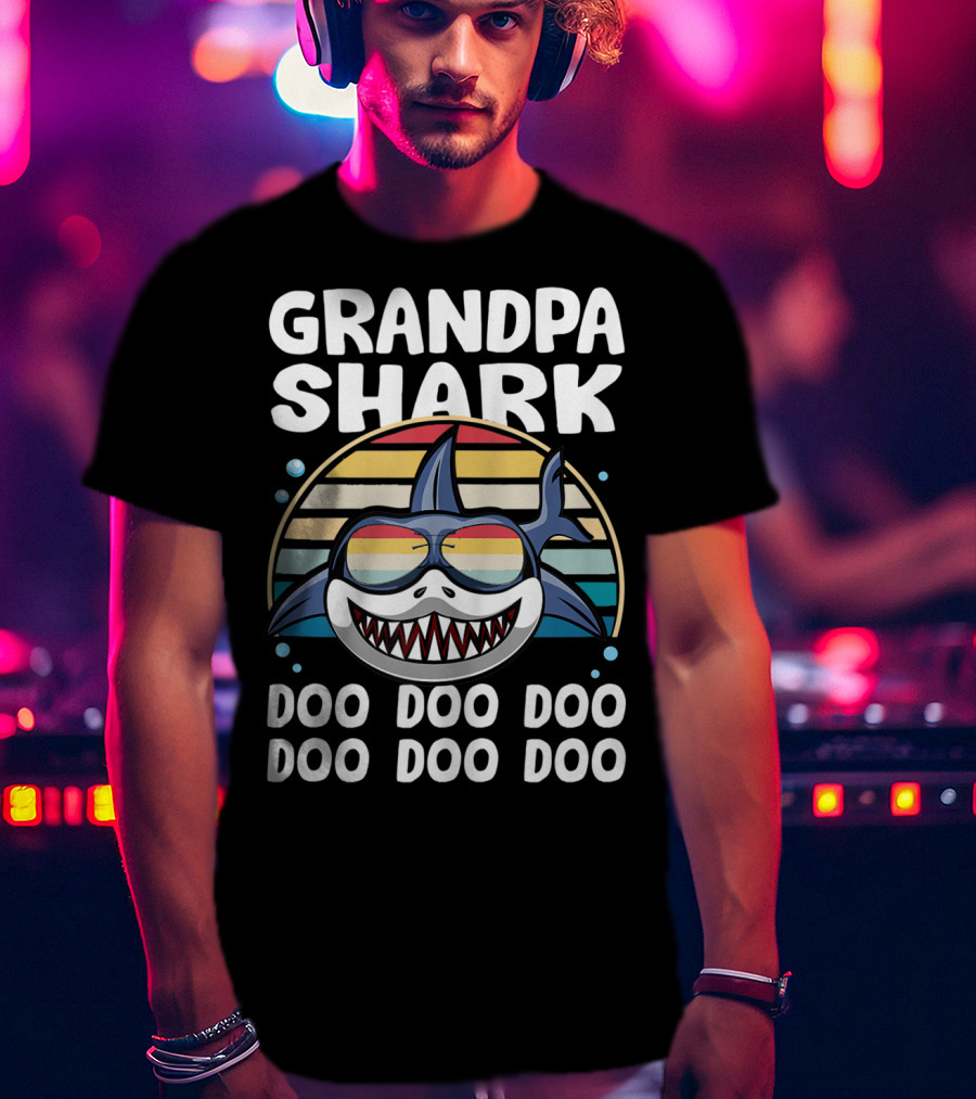 Grandpa Shark Doo Doo Doo Retro Style With Sunglasses T-Shirt