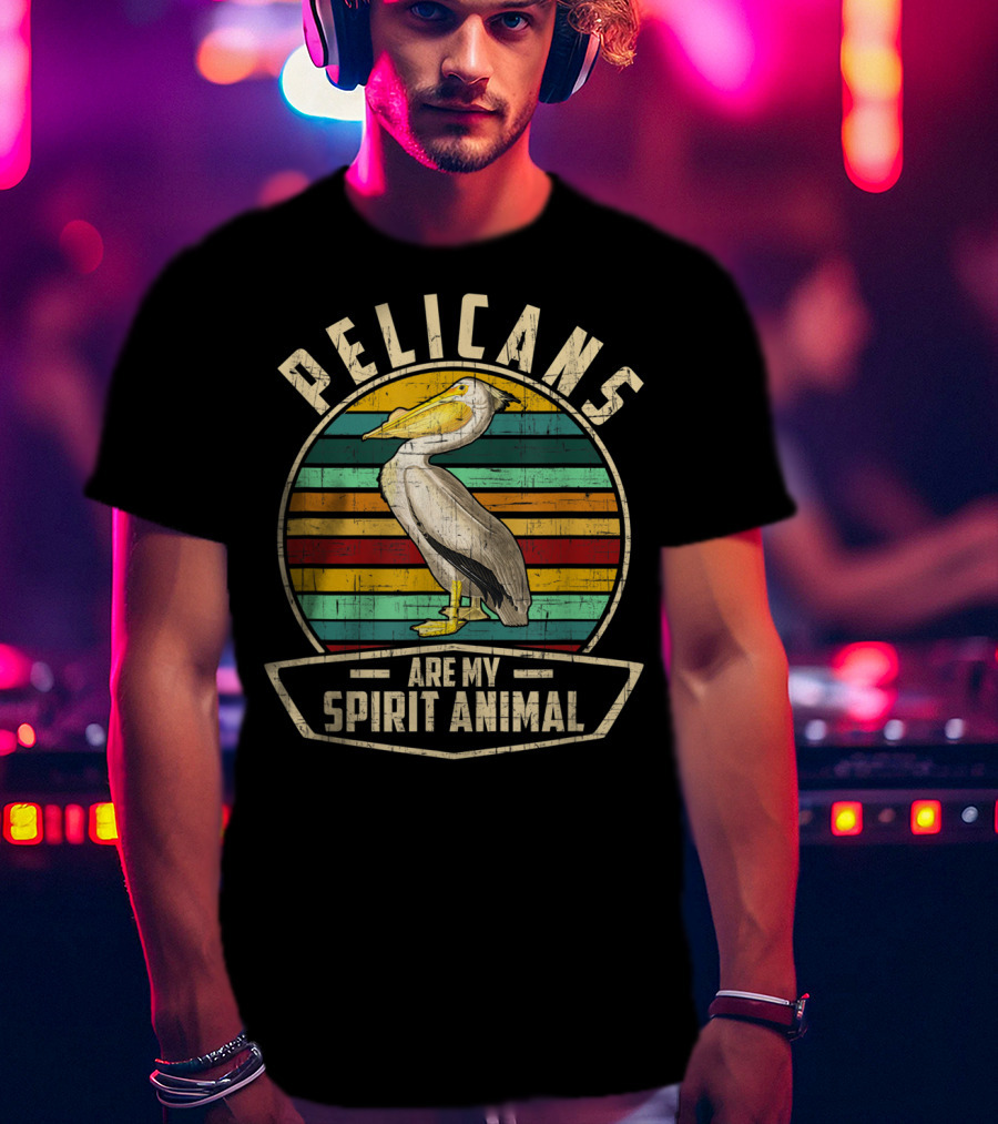 Pelicans Are My Spirit Animal Vintage Style Retro Stripes T-Shirt