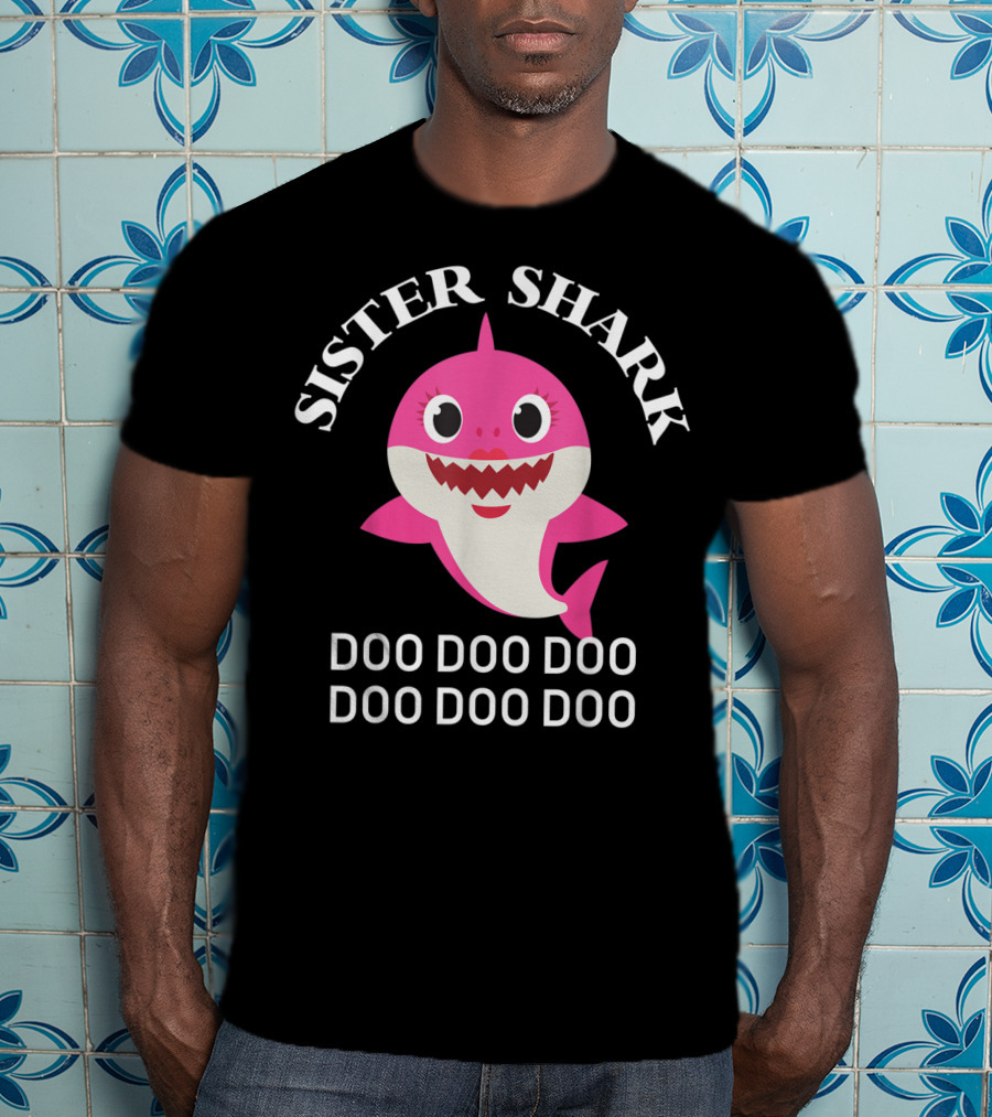 Sister Shark Doo Doo Doo Doo Doo Doo Pink Cartoon Family Shark T-Shirt