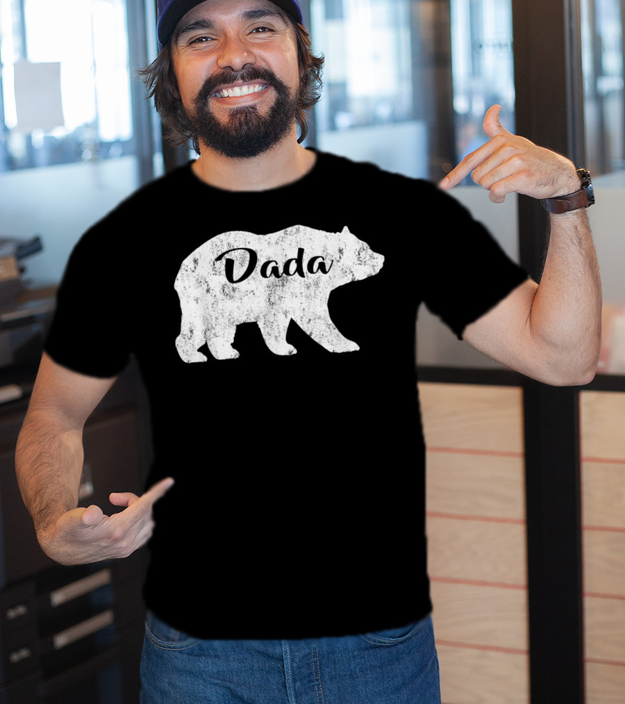 Dada Bear Mens Awesome Camping Gramps T-Shirt