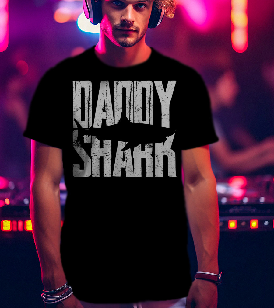 Daddy Shark Doo Doo Mens T-Shirt