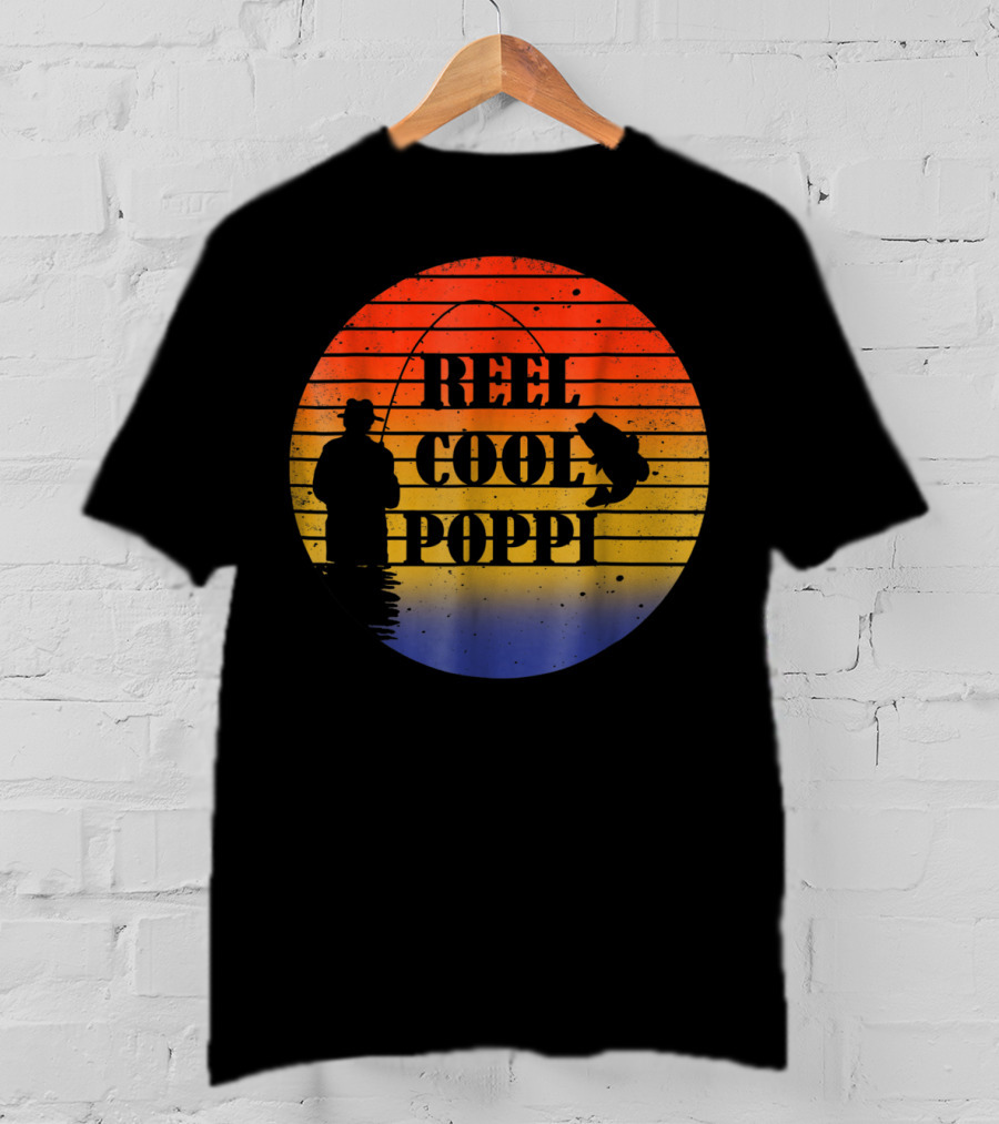 Reel Cool Poppi Silhouette Fishing Vintage Sunset T-Shirt