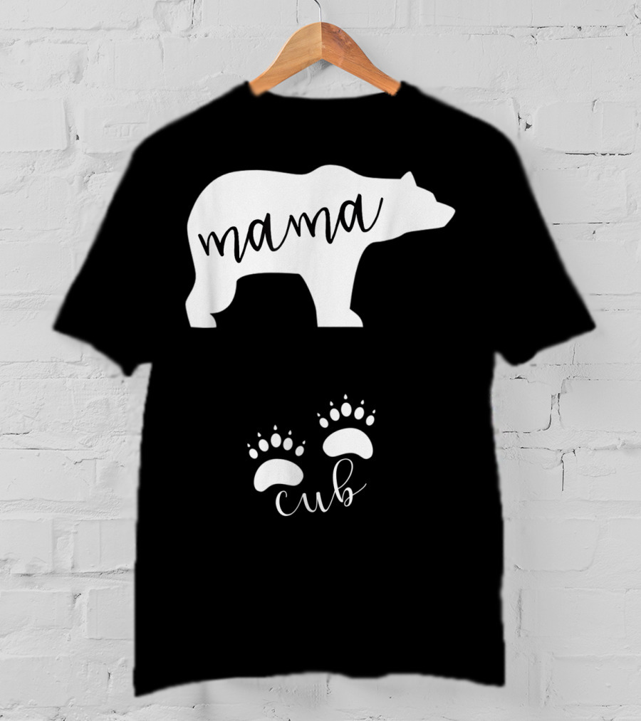 Mama Bear Pregnancy Announcement With Cub Paws T-Shirt
