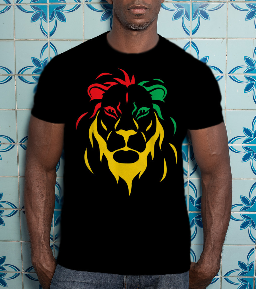 Rastafari Reggae Lion Head In Rasta Colors T-Shirt