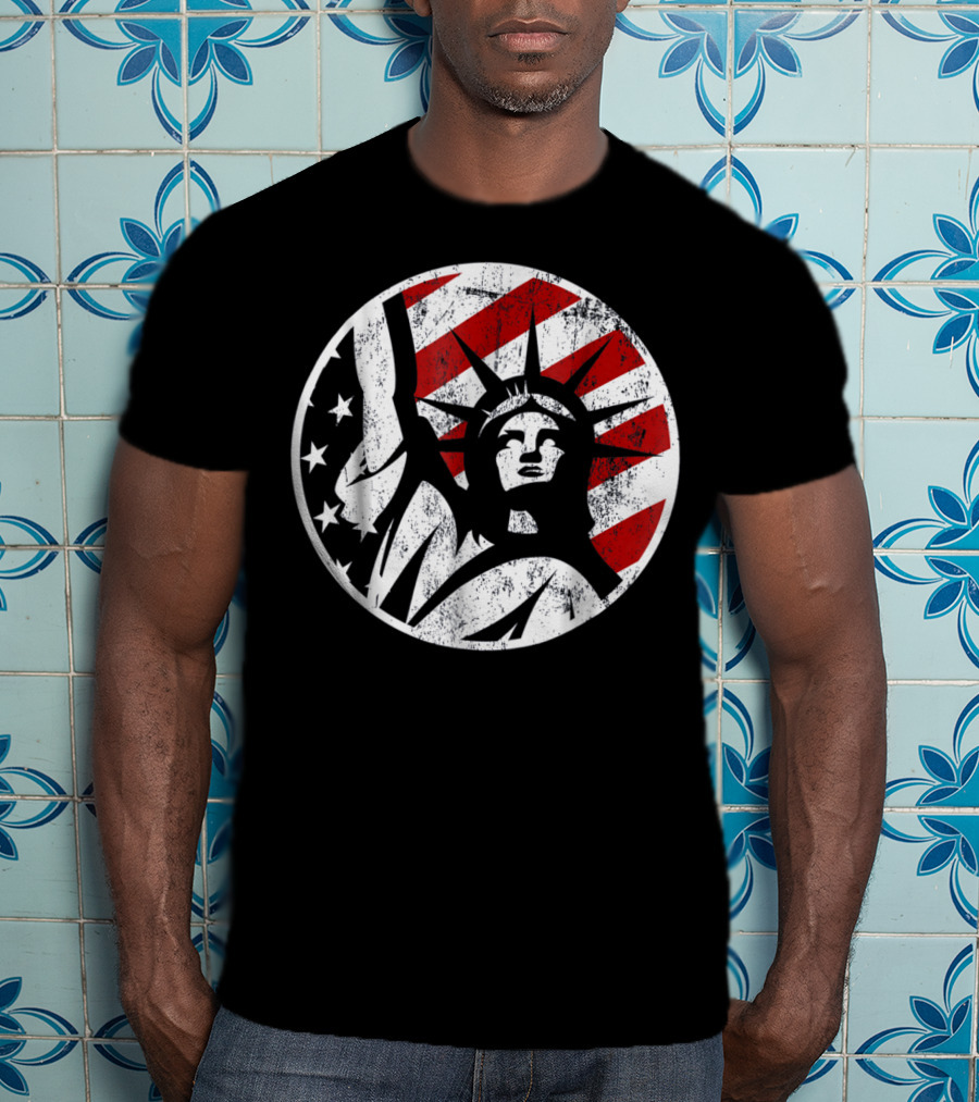 Statue Of Liberty NYC American Flag Circle Stars Stripes T-Shirt