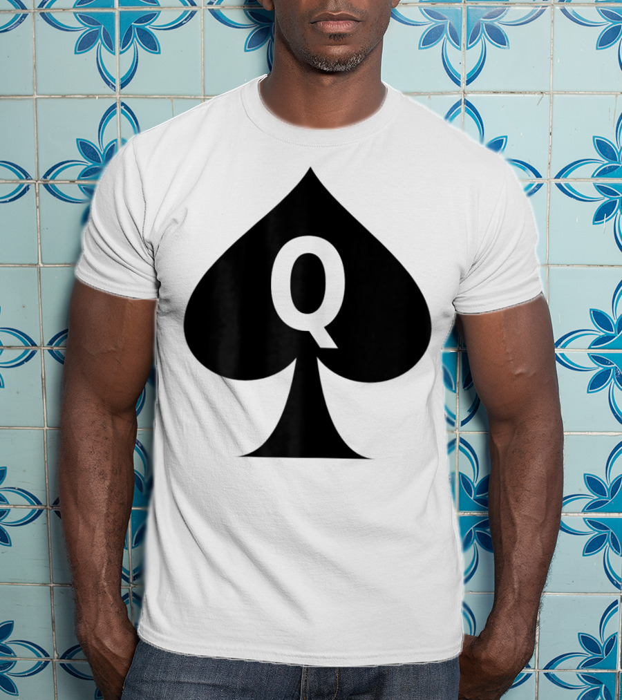 Queen Of Spades Q Symbol Hotwife Clothing T-Shirt