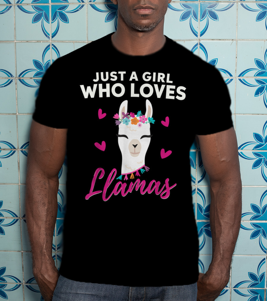 Just A Girl Who Loves Llamas With Heart Love Motif T-Shirt