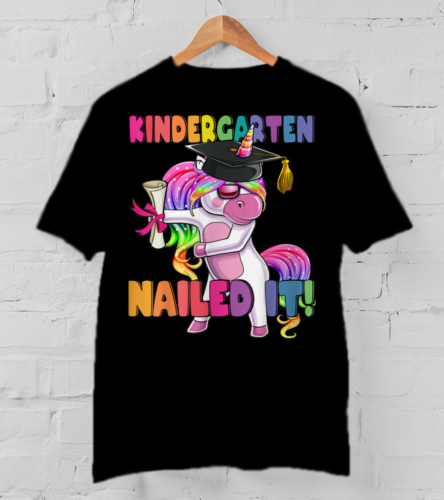 Kindergarten Nailed It Flossing Unicorn Graduation T-Shirt