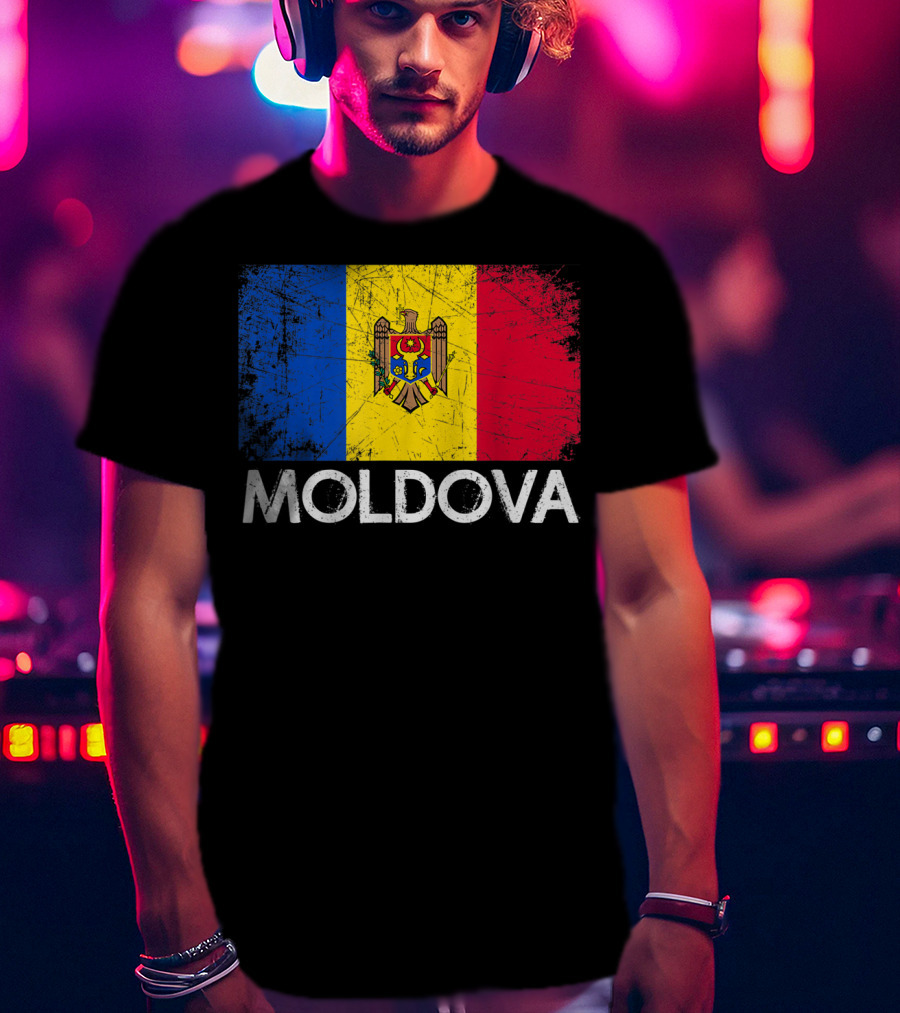 Vintage Moldovan Flag Moldova T-Shirt