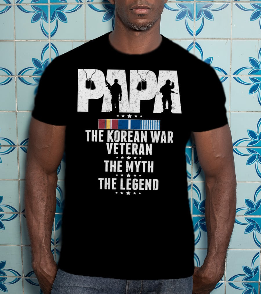 Papa Korean War Veteran Myth Legend With Medals T-Shirt
