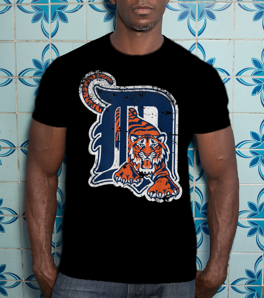 Tiger Mascot Distressed Detroit T-Shirt