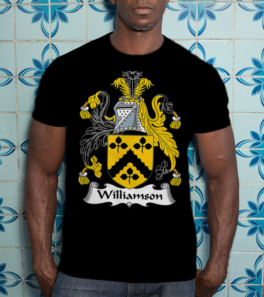Williamson Family Crest Coat Of Arms Emblem T-Shirt