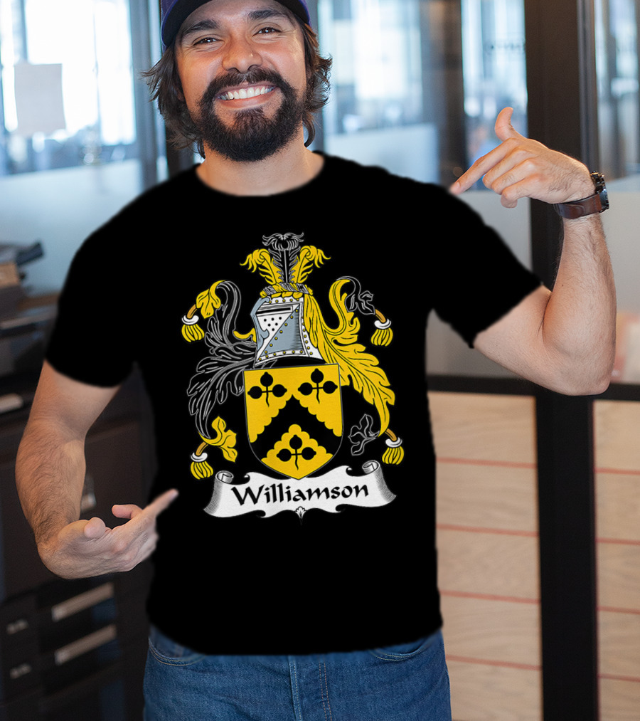 Williamson Family Crest Coat Of Arms Emblem T-Shirt