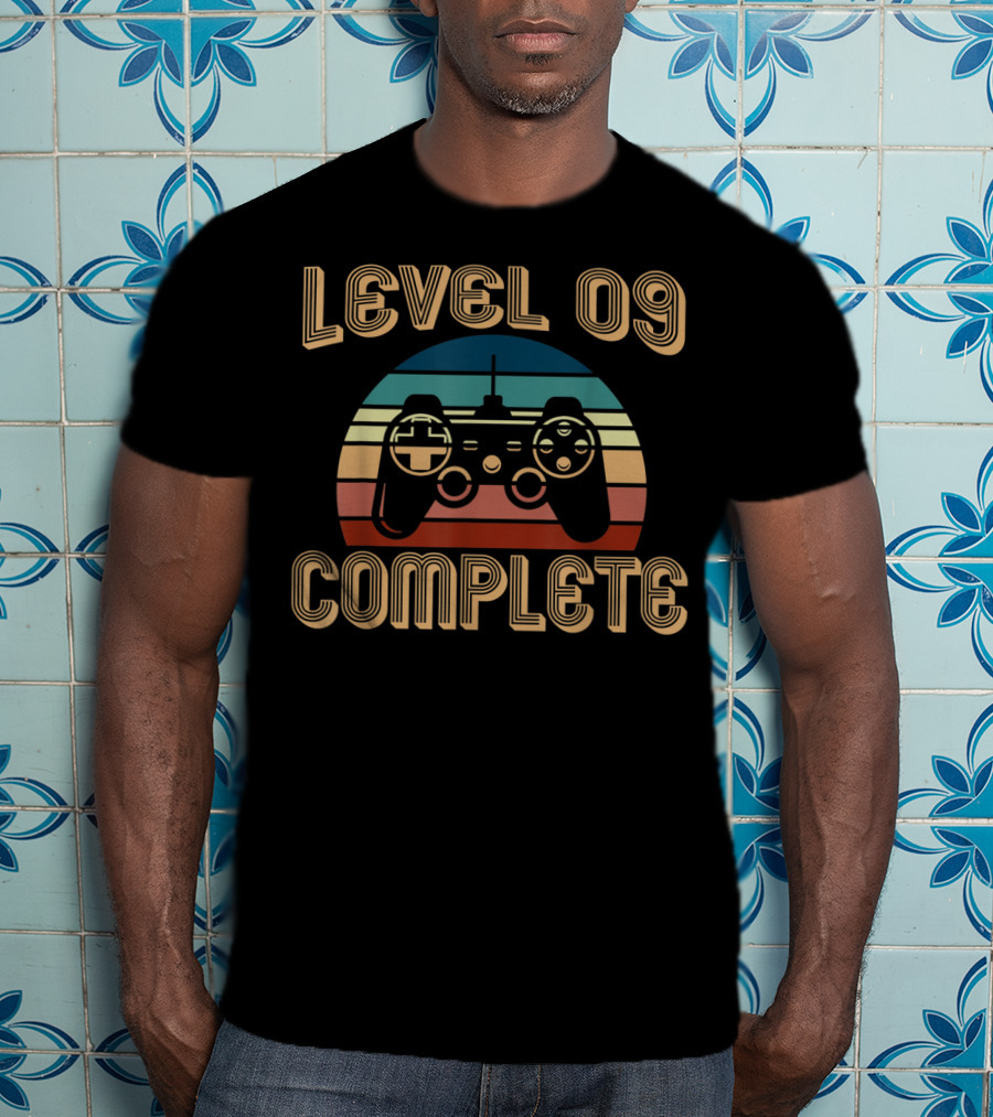Level 09 Complete Vintage 9th Celebration Gaming Controller T-Shirt