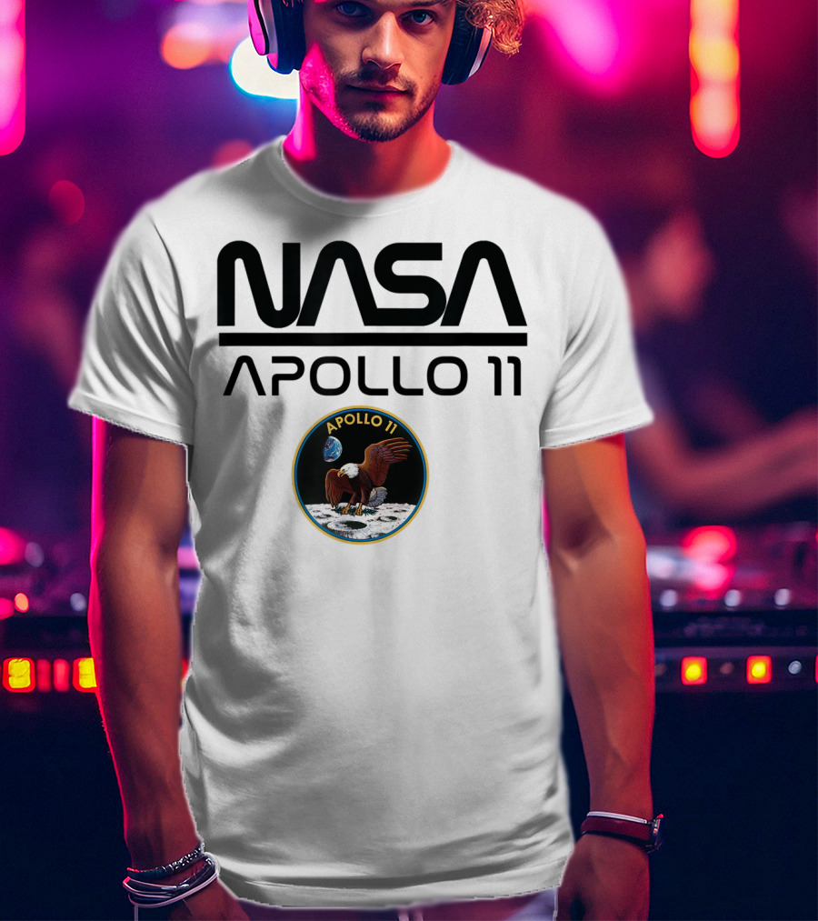 NASA Apollo 11 Moon Landing Mission Patch T-Shirt