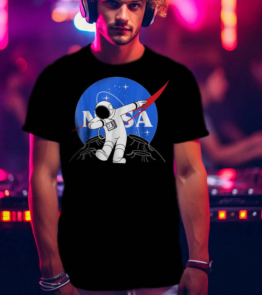 NASA Astronaut Dab On The Moon Iconic Logo Parody Spacewalk Scene T-Shirt