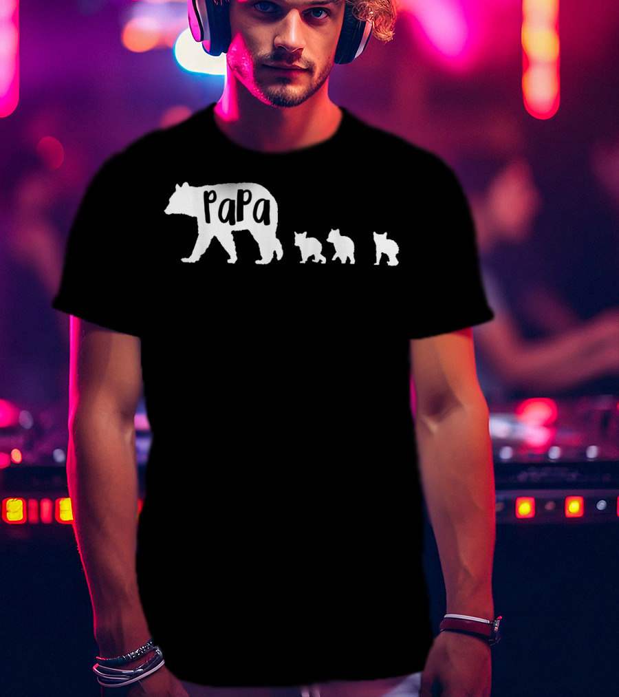 Papa Bear With Three Cubs Father Dad Family T-Shirt