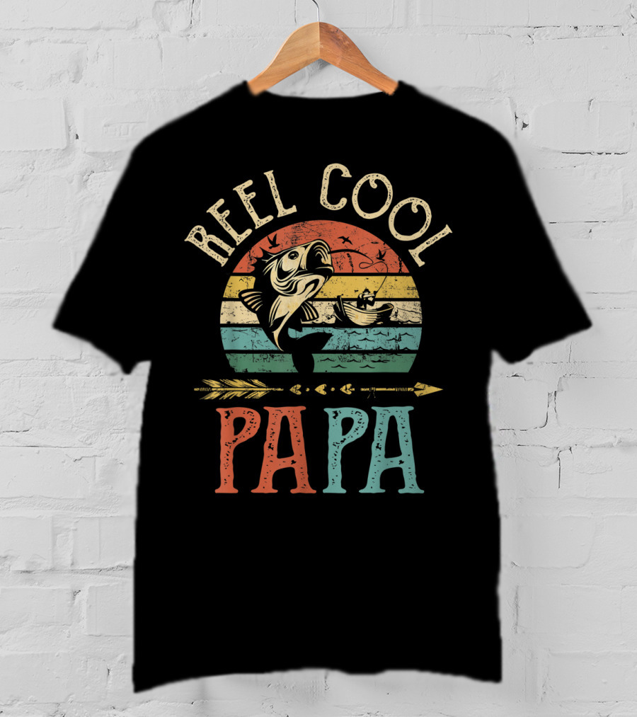 Reel Cool Papa Vintage Fisherman Retro Striped T-Shirt