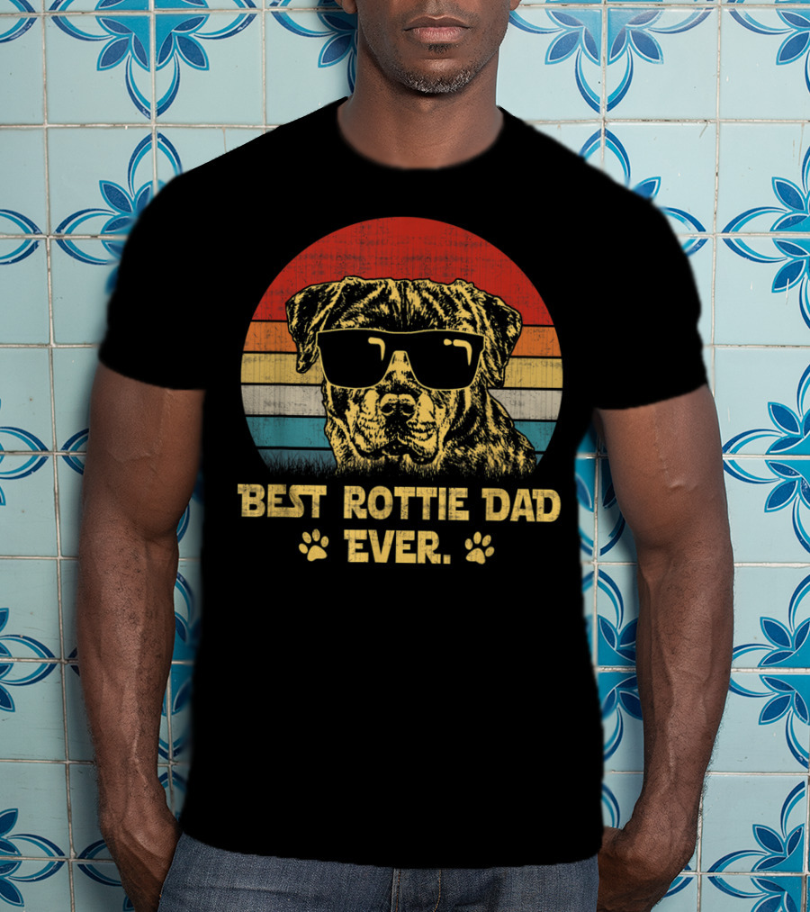Retro Vintage Best Rottie Dad Ever Sunglasses Dog With Paw Prints T-Shirt