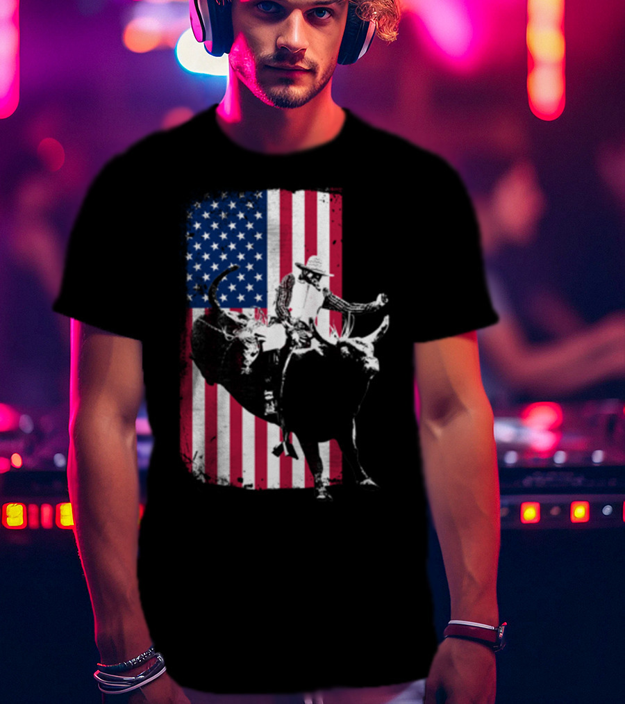 Rodeo Bull Rider American Flag Cowboy Patriot T-Shirt