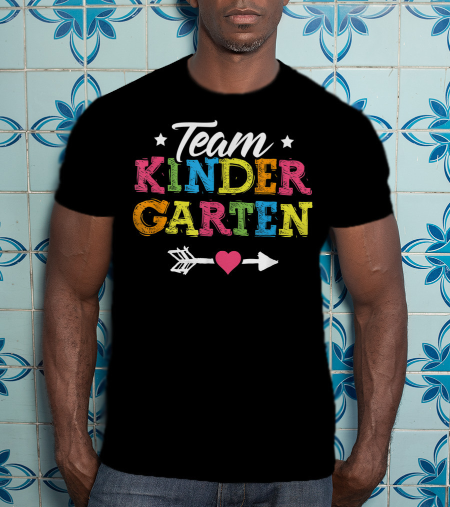 Team Kindergarten Colorful Arrow Heart T-Shirt