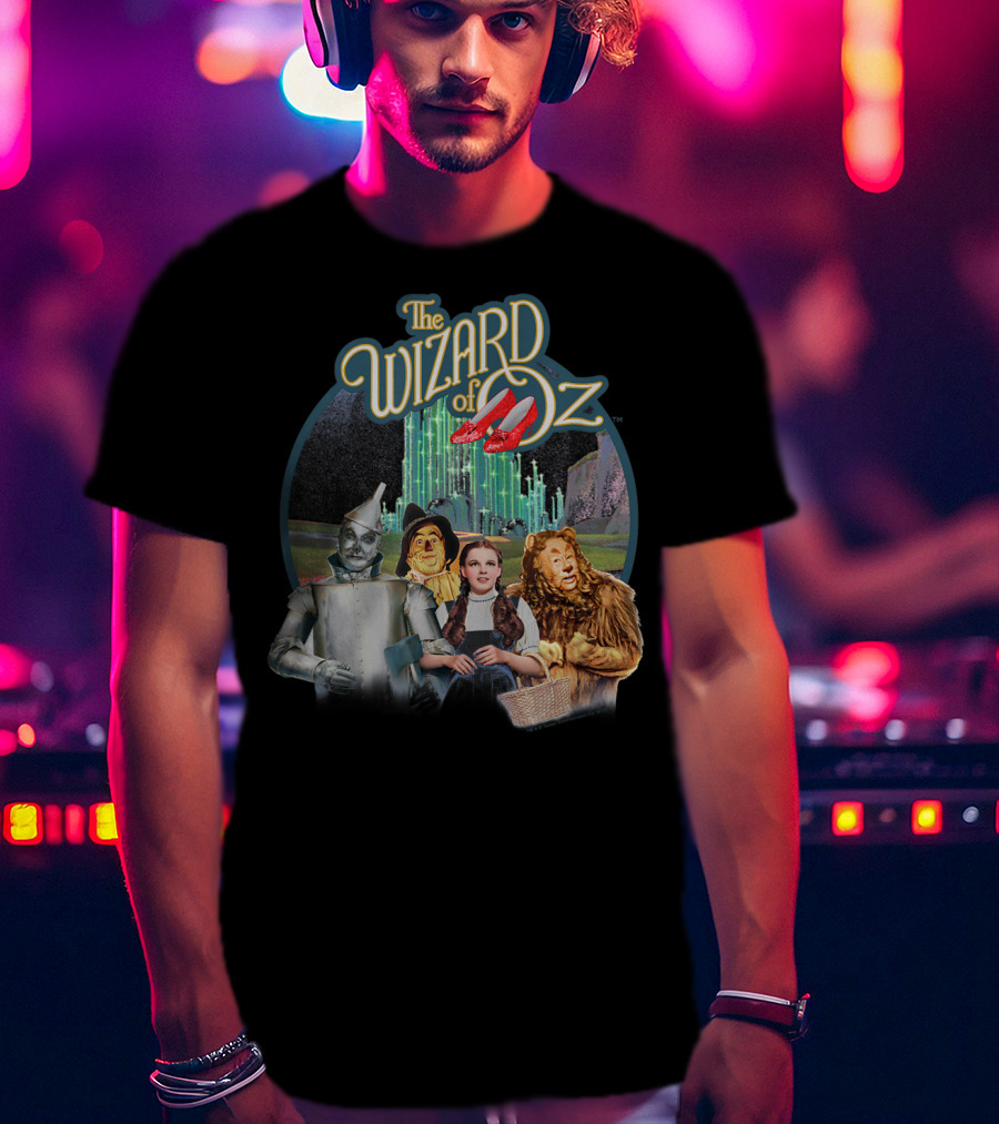 The Wizard Of Oz Dorothy Tin Man Scarecrow Cowardly Lion Emerald City T-Shirt