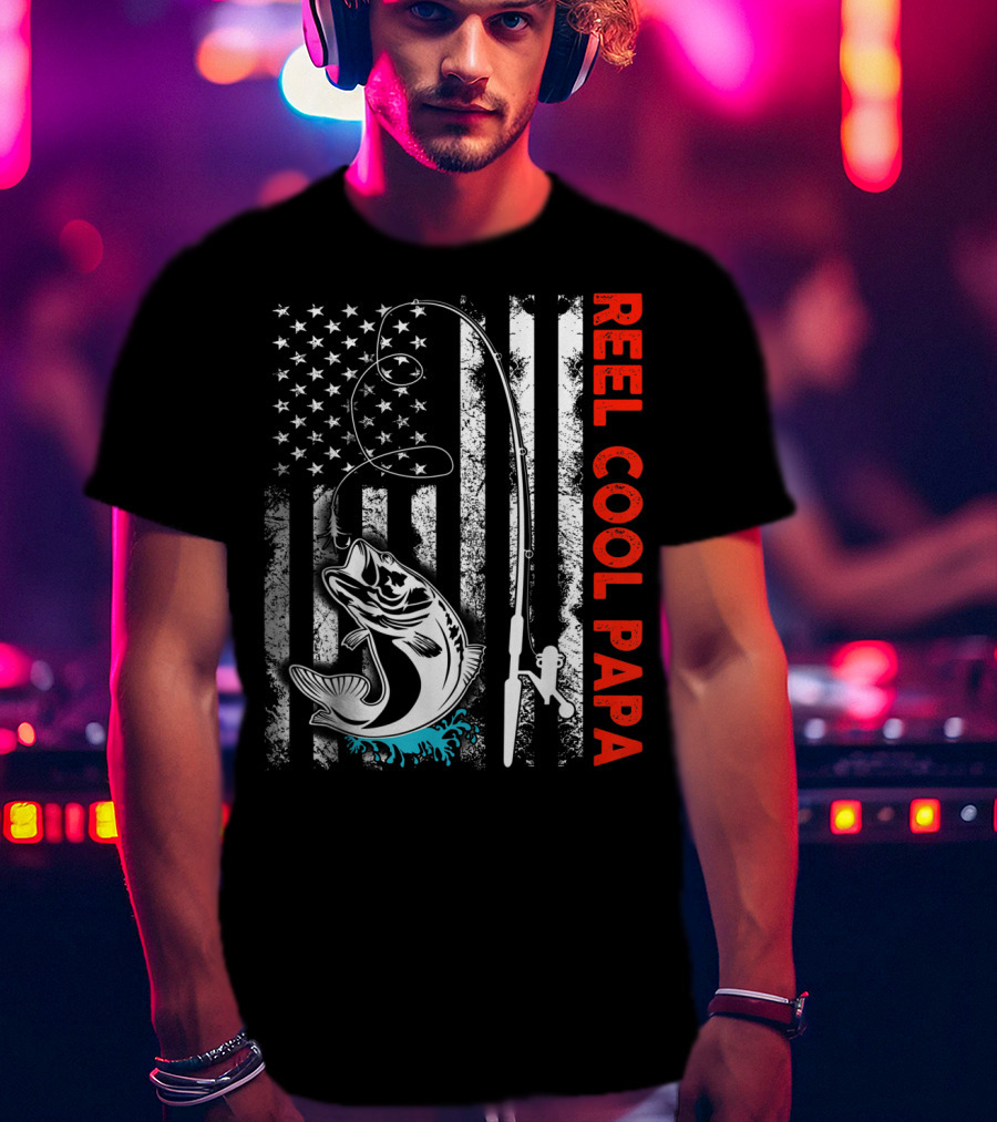 Reel Cool Papa American Flag Fishing Family Fun T-Shirt