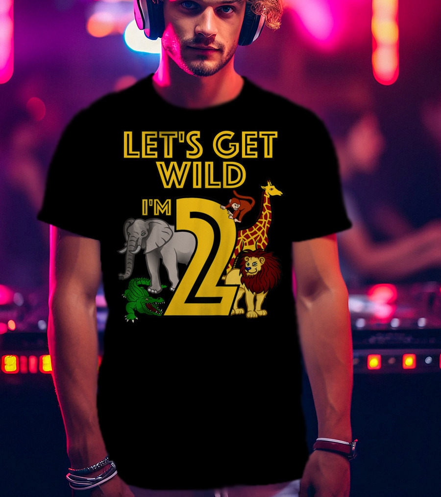 Let's Get Wild I'm 2 Elephant Giraffe Lion Crocodile Birthday Safari Jungle Kids 2 Year Old Zoo T-Shirt