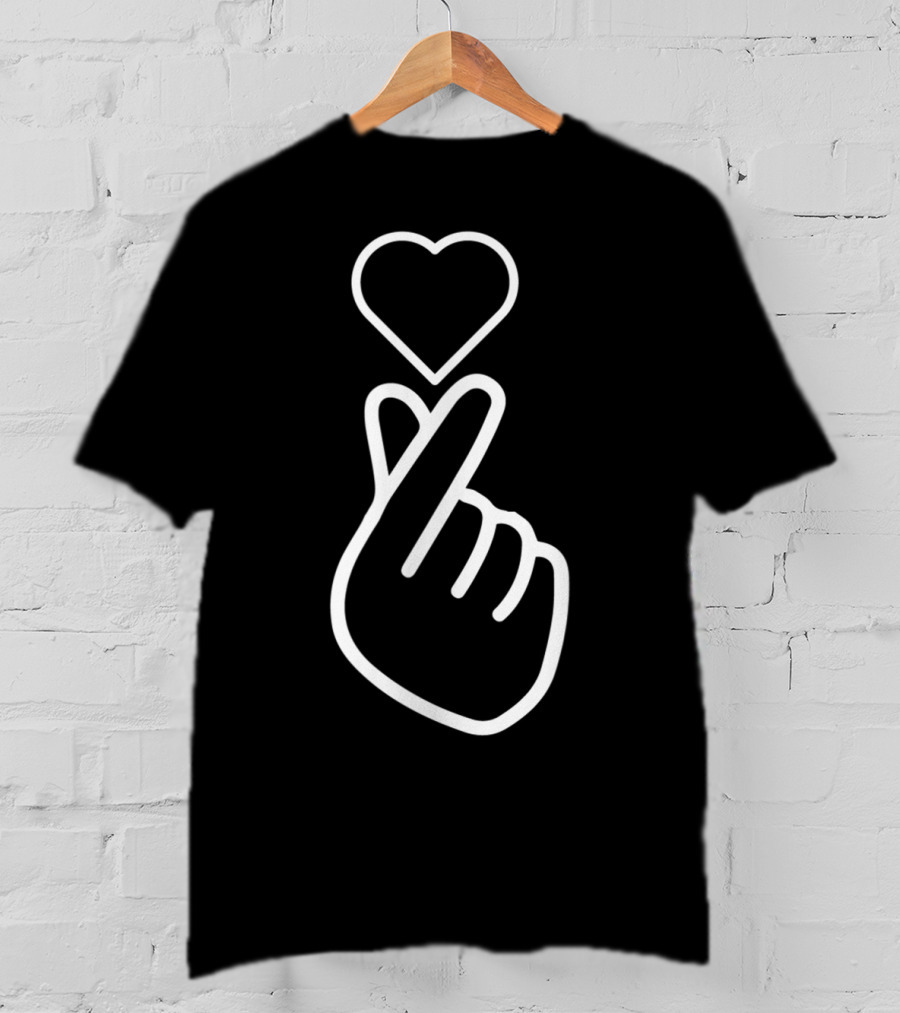 KPOP Korean Music Love Hand Symbol Heart T-Shirt